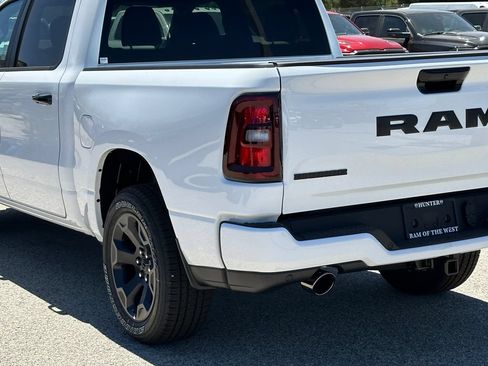 New 2026 RAM 1500 Big Horn w/ Night Edition AWD/4WD image 5