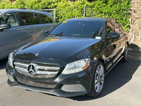Used 2018 Mercedes-Benz C 300 Sedan image 2