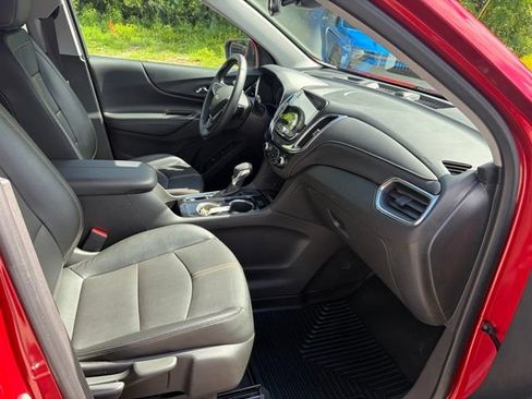 Used 2023 Chevrolet Equinox Premier AWD/4WD image 31