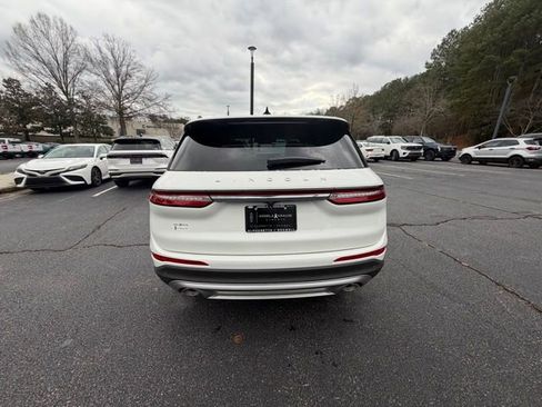 New 2026 Lincoln Corsair Premiere image 8