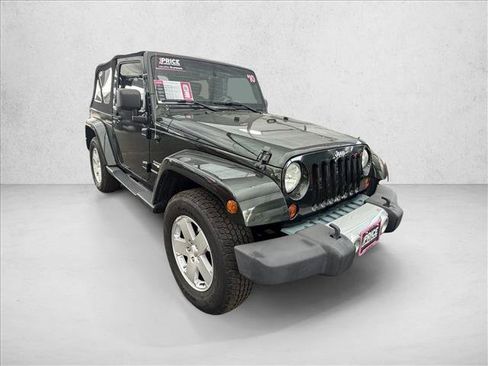 Used 2010 Jeep Wrangler Sahara w/ Dual Top Group AWD/4WD image 4