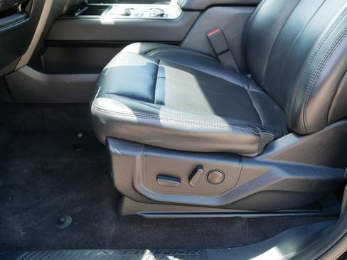 Used 2021 Ford Expedition XLT AWD/4WD image 20