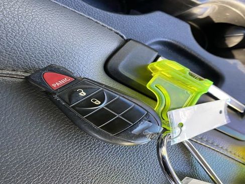 Used 2017 RAM 2500 Tradesman w/ Chrome Appearance Group image 33