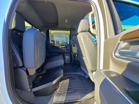 New 2026 GMC Sierra 3500 Denali w/ Denali Reserve Package AWD/4WD image 22
