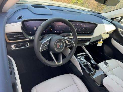 New 2026 Buick Envision Avenir image 3