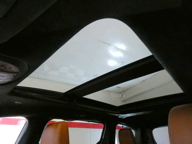 Used 2025 Chrysler Pacifica Pinnacle FWD image 23