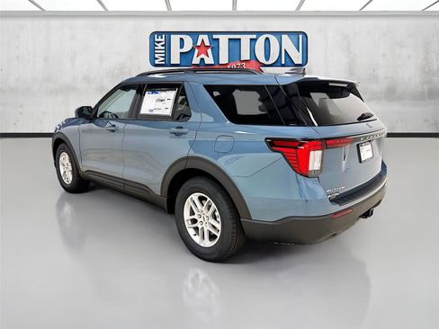 New 2026 Ford Explorer Active image 5