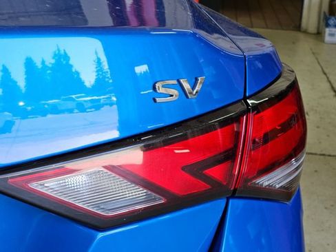 Used 2024 Nissan Sentra SV FWD image 5