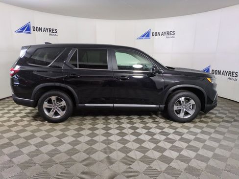 Certified 2024 Honda Pilot EX-L image 6