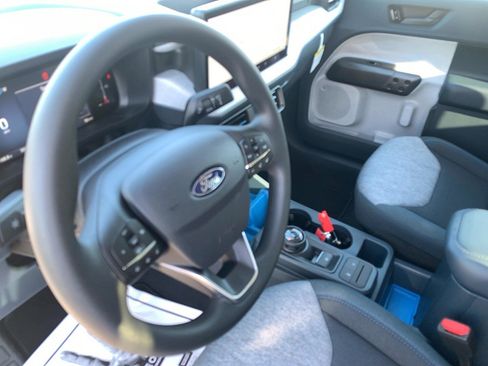 Used 2025 Ford Maverick XLT w/ Equipment Group 302A image 14