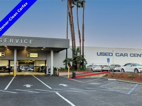 Used 2021 Ford Explorer XLT image 28