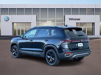 New 2026 Volkswagen Taos SE FWD video 3