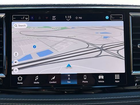 New 2026 Chrysler Pacifica Limited w/ Uconnect Theater Family Group image 22