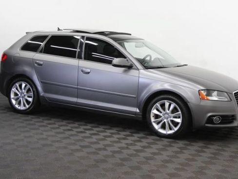 Used 2013 Audi A3 2.0T Premium w/ Bluetooth Value Pkg FWD image 3