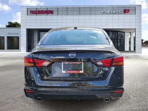 Used 2025 Nissan Altima 2.5 SV w/ SV Special Edition Package image 6