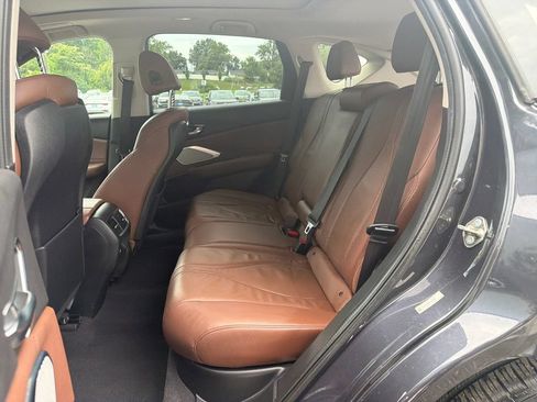 Used 2020 Acura RDX w/ Technology Package FWD image 28