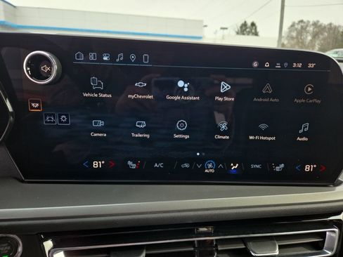 New 2026 Chevrolet Traverse LT w/ Driver Confidence Package image 16