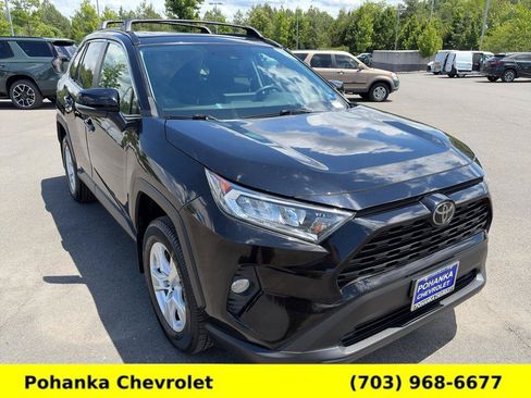 Used 2020 Toyota RAV4 XLE w/ Convenience Package AWD/4WD image 1