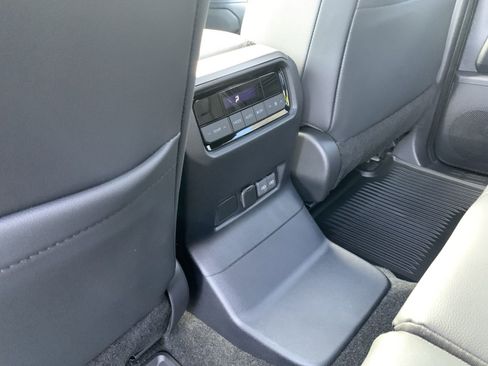 New 2024 Toyota Land Cruiser image 25