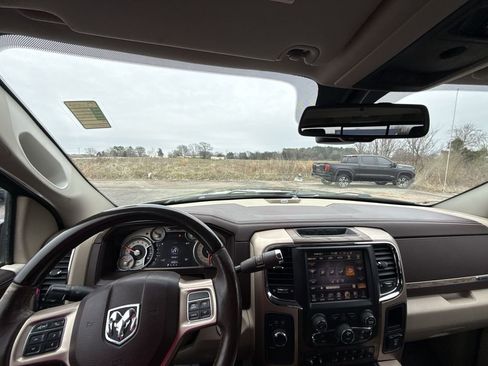 Used 2016 RAM 3500 Laramie Longhorn w/ Convenience Group image 27