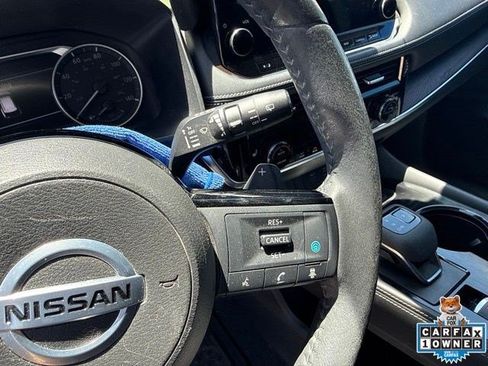 Used 2021 Nissan Rogue SL w/ Premium Package FWD image 10