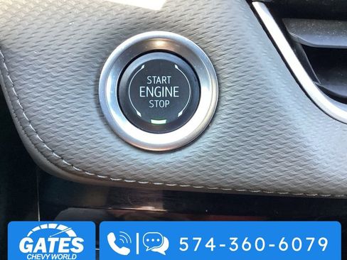 Used 2025 Chevrolet Equinox LT w/ Convenience Package II AWD/4WD image 23