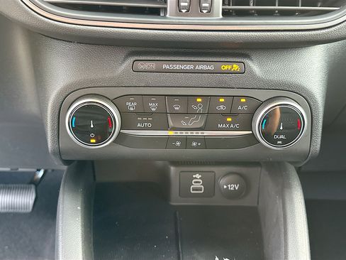 New 2026 Ford Escape Active image 10