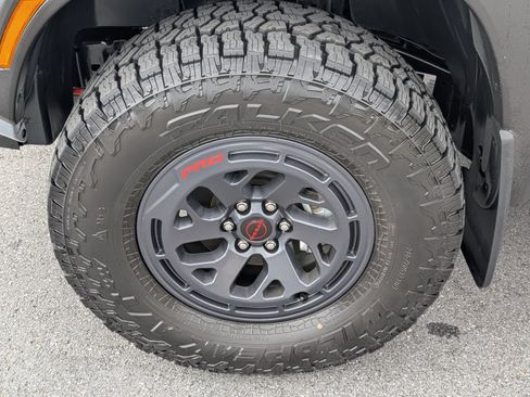 Used 2026 Nissan Frontier PRO-4X w/ Pro-4x Convenience Package AWD/4WD image 25