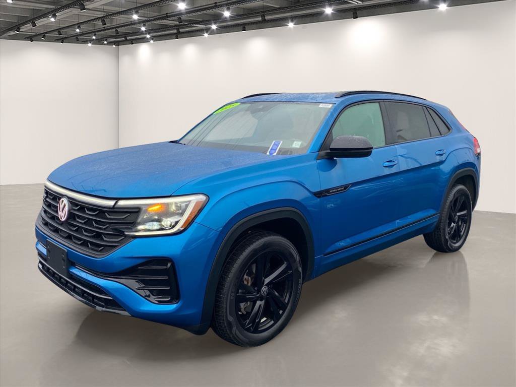 Used 2025 Volkswagen Atlas Cross Sport SEL R-Line AWD/4WD image 3