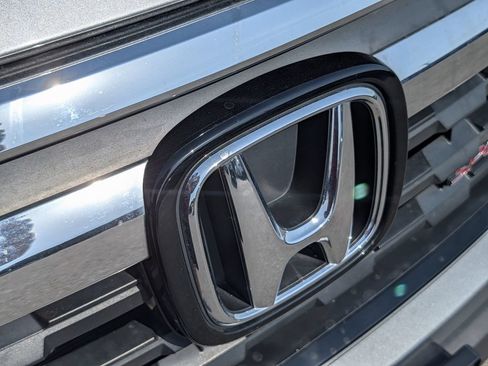 Used 2019 Honda Ridgeline Sport image 33