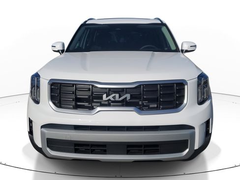 New 2025 Kia Telluride S image 2