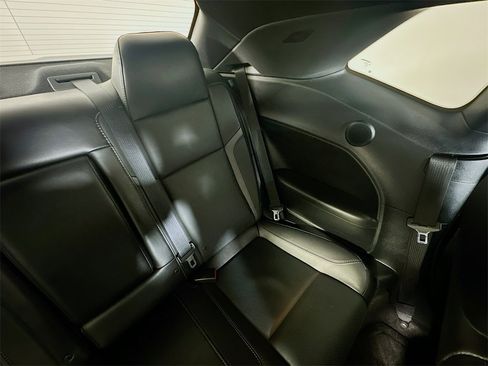 Used 2018 Dodge Challenger SXT Plus image 14