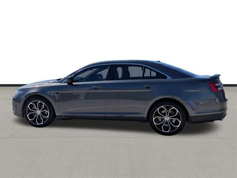 Used 2018 Ford Taurus SHO w/ Driver Assist Package image 8