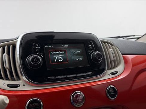Used 2017 FIAT 500 Pop FWD image 29