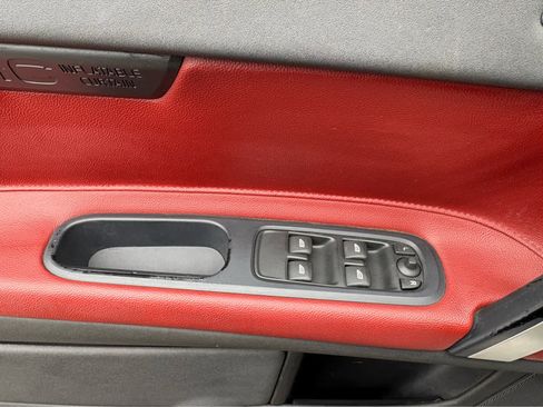 Used 2012 Volvo C70 T5 w/ Climate Pkg image 29