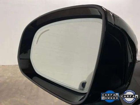 Used 2025 Volvo XC60 B5 Plus image 88