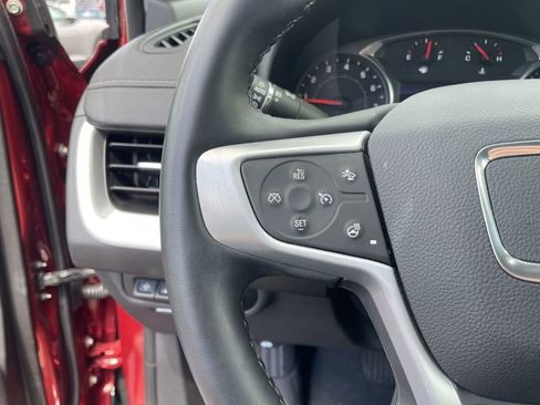 Used 2023 GMC Terrain SLT w/ Infotainment Package II AWD/4WD image 17