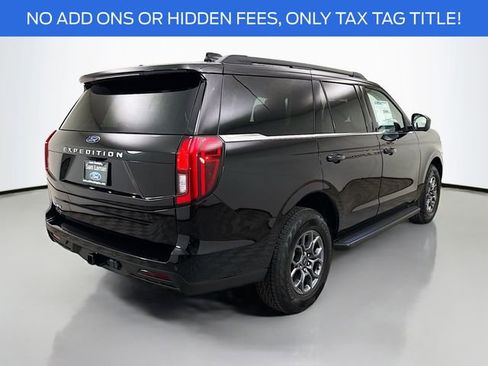 New 2025 Ford Expedition Active image 7