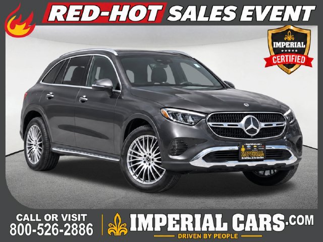 Used 2025 Mercedes-Benz GLC 300 4MATIC image 1