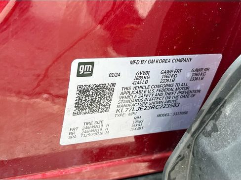 Used 2024 Chevrolet Trax RS FWD image 29