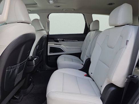 Used 2023 Kia Telluride S w/ S Sunroof Package AWD/4WD image 11