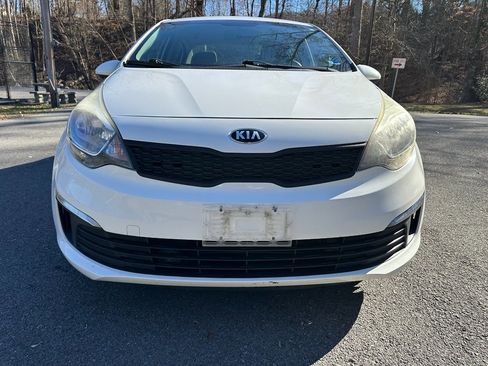 Used 2017 Kia Rio LX image 10