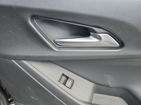 New 2026 Chevrolet Equinox LT w/ Convenience Package II image 37