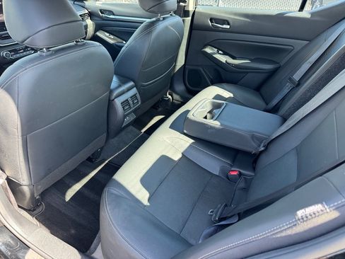 Used 2023 Nissan Altima 2.5 SL AWD/4WD image 18