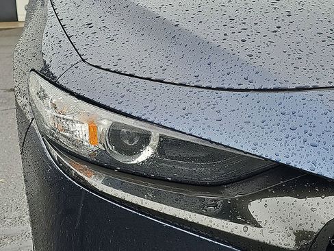 Used 2025 MAZDA MAZDA3 s Sport image 9