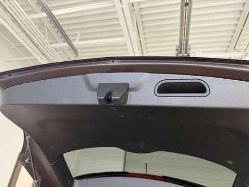 Used 2016 Buick Encore FWD image 31