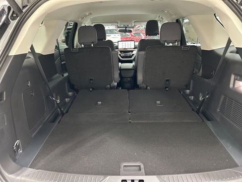 New 2026 Ford Explorer Active image 30