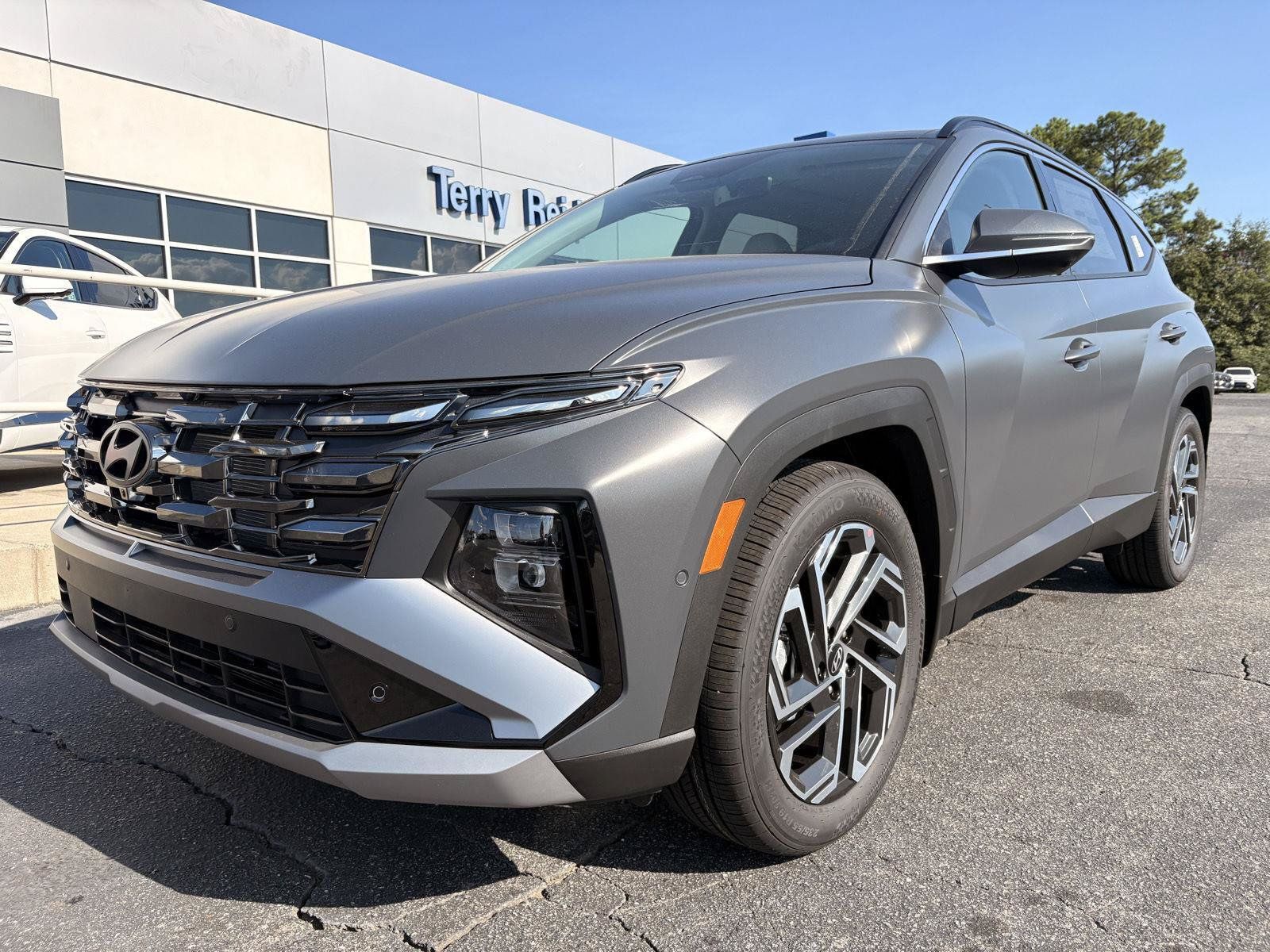 New 2026 Hyundai Tucson Limited FWD image 1