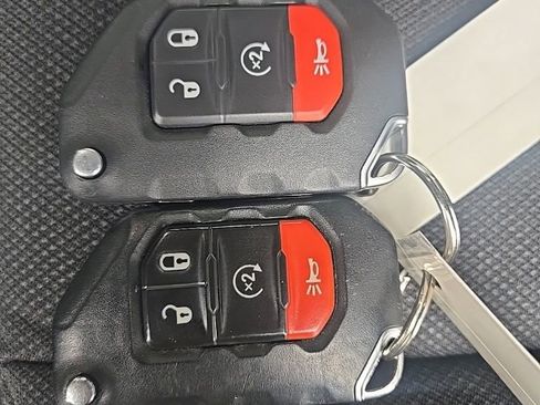 Used 2021 Jeep Gladiator Sport AWD/4WD image 50