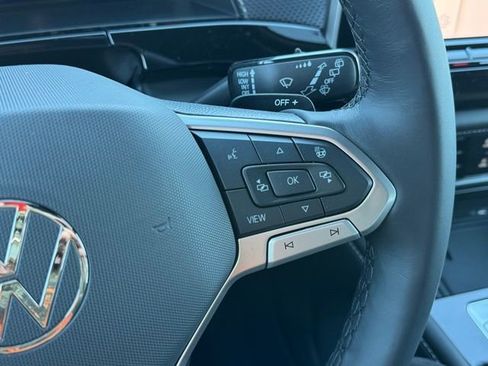 New 2026 Volkswagen Atlas Cross Sport SEL R-Line image 39